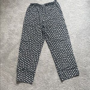Women’s Black and White Patterned Pants